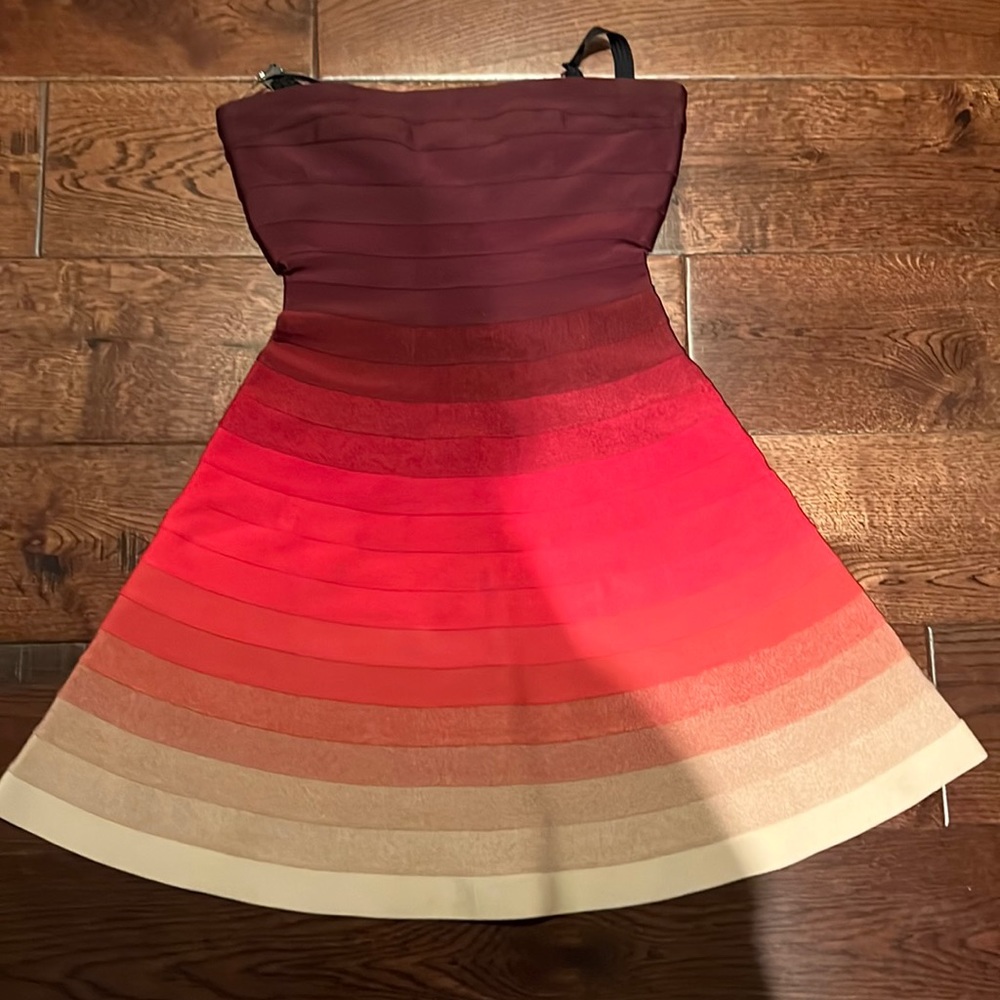 Strapless dress